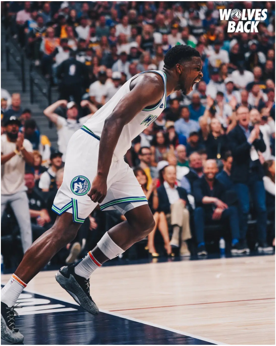 九游体育官网今夜明尼苏达森林狼调整名单以备欧篮联,门线救险环节打磨,气氛紧张,年轻球员得到机会的简单介绍