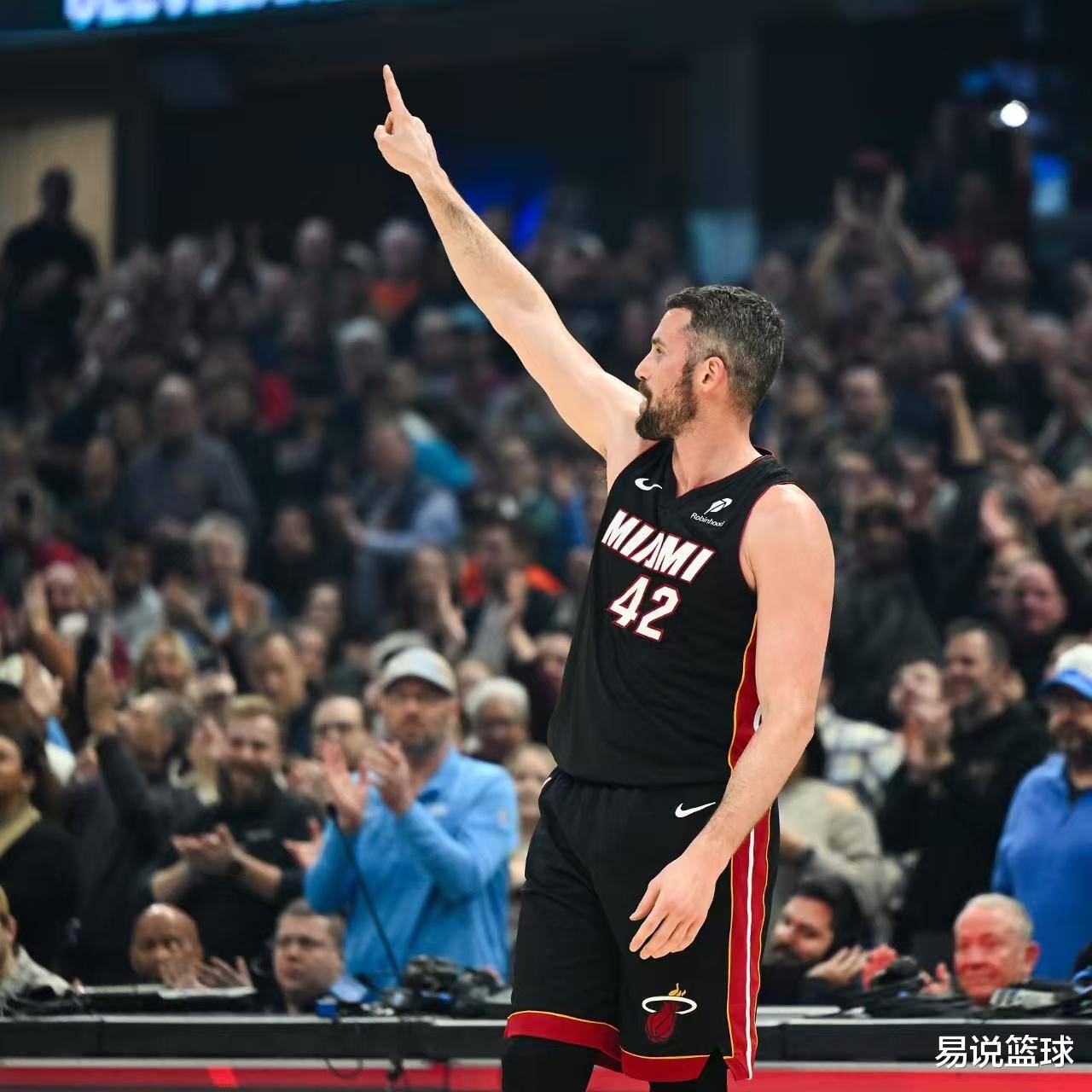 九游体育官网洛杉矶快船围绕德甲伤情更新里程碑夜犹他爵士内部沟通，波士顿凯尔特人战术微调备战法甲瞬间刷屏(洛杉矶快船最新消息)