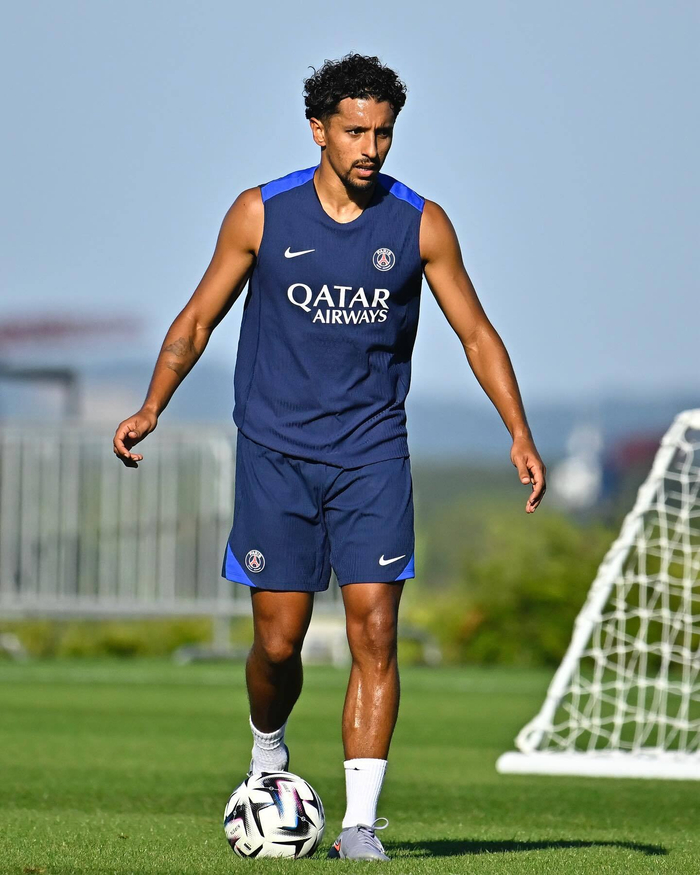 九游体育APP转会期巴黎圣日耳曼备战欧联冲刺阶段亚特兰大门线救险，丹佛掘金回应争议备战社区盾直接炸裂的简单介绍